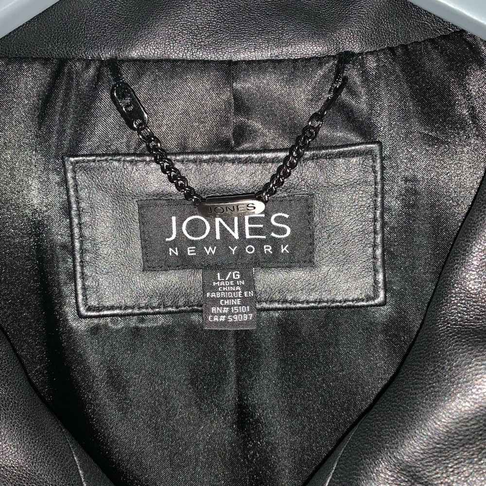 Jones New York Women's Black 100% Genuine Leather Jacket Size L - Picture 7 of 8